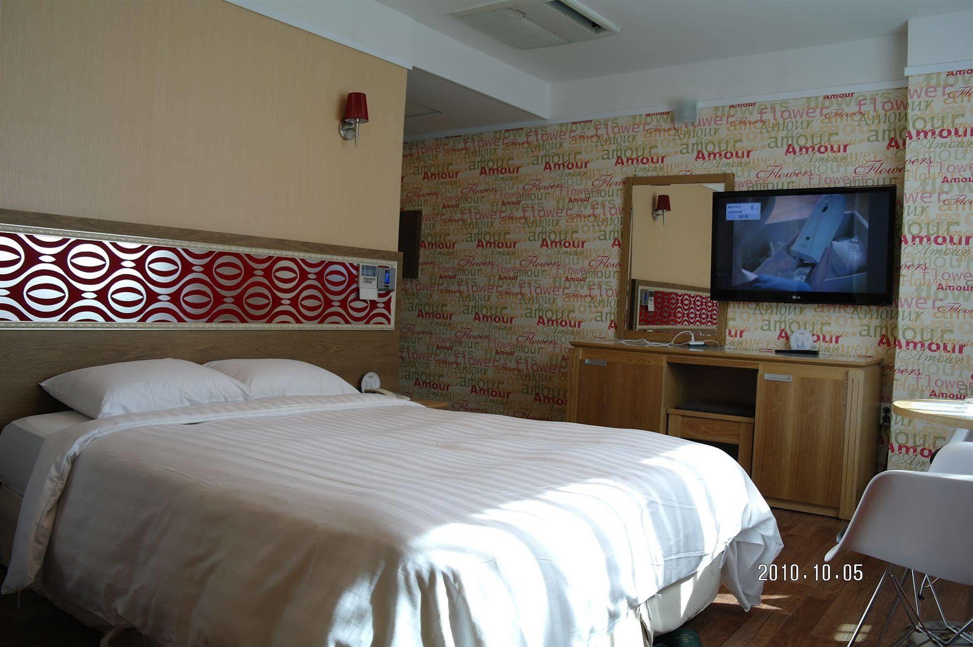 Tae Pyeong Yang Hotel Ansan Extérieur photo
